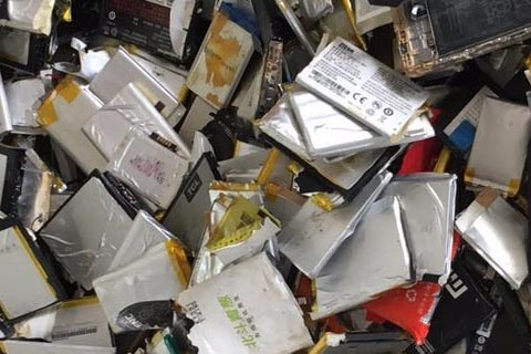 驻马店高价报废电池回收-上门回收废铅酸电池-动力电池回收